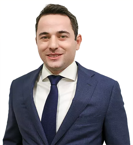 Eli  Levinson